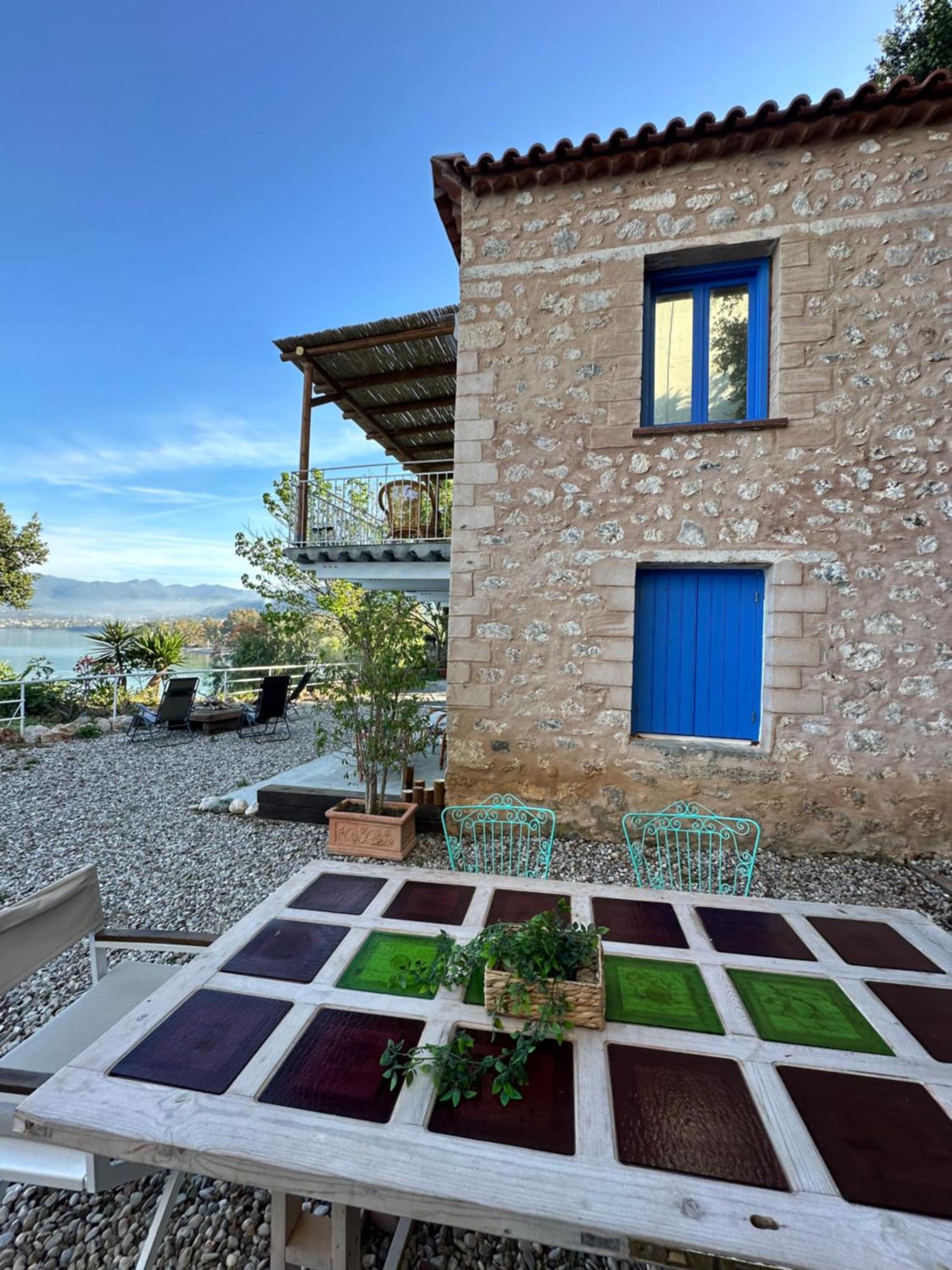 Rocksecret Edge Apartment Kalamata Ngoại thất bức ảnh