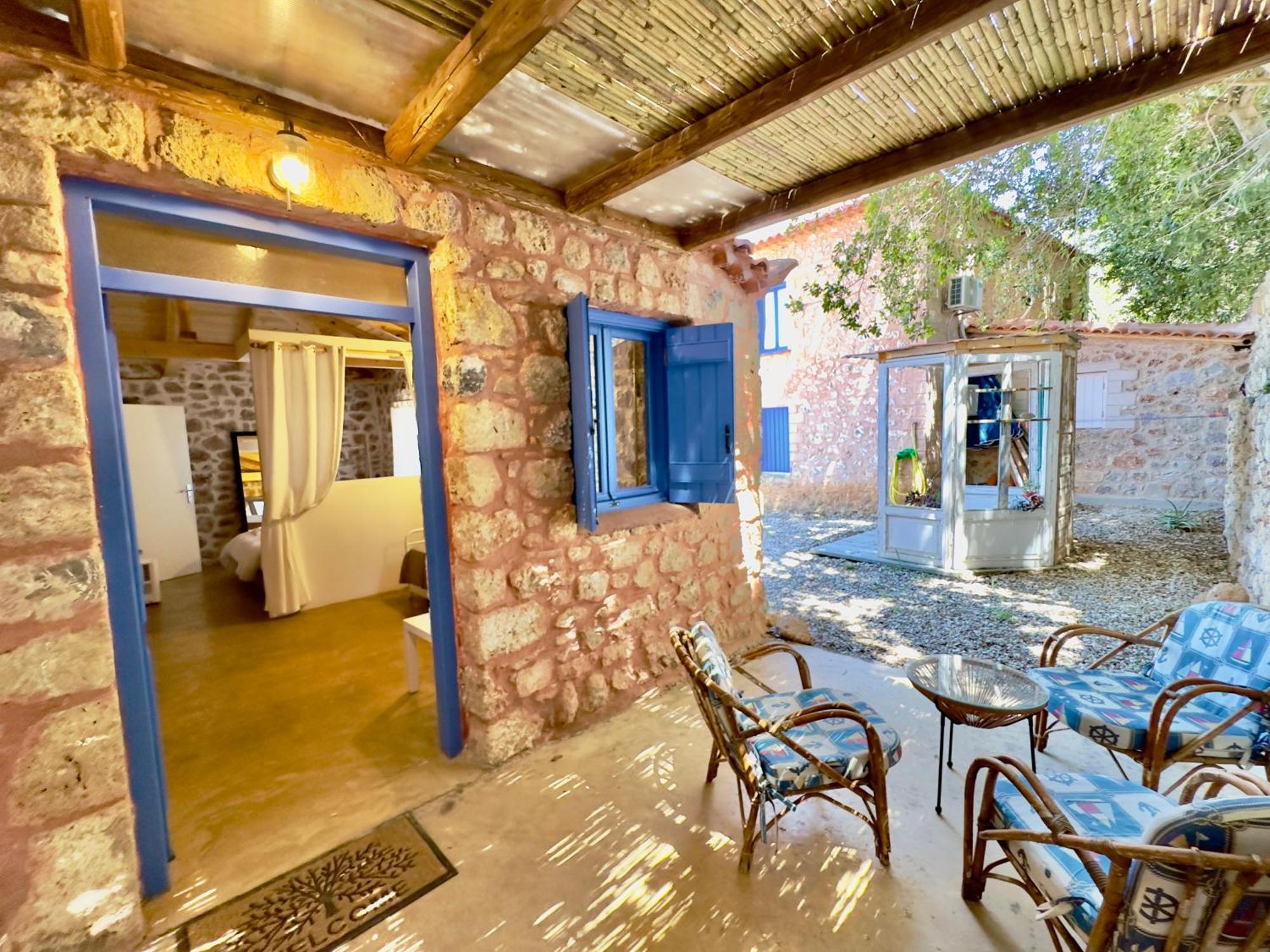 Rocksecret Edge Apartment Kalamata Ngoại thất bức ảnh
