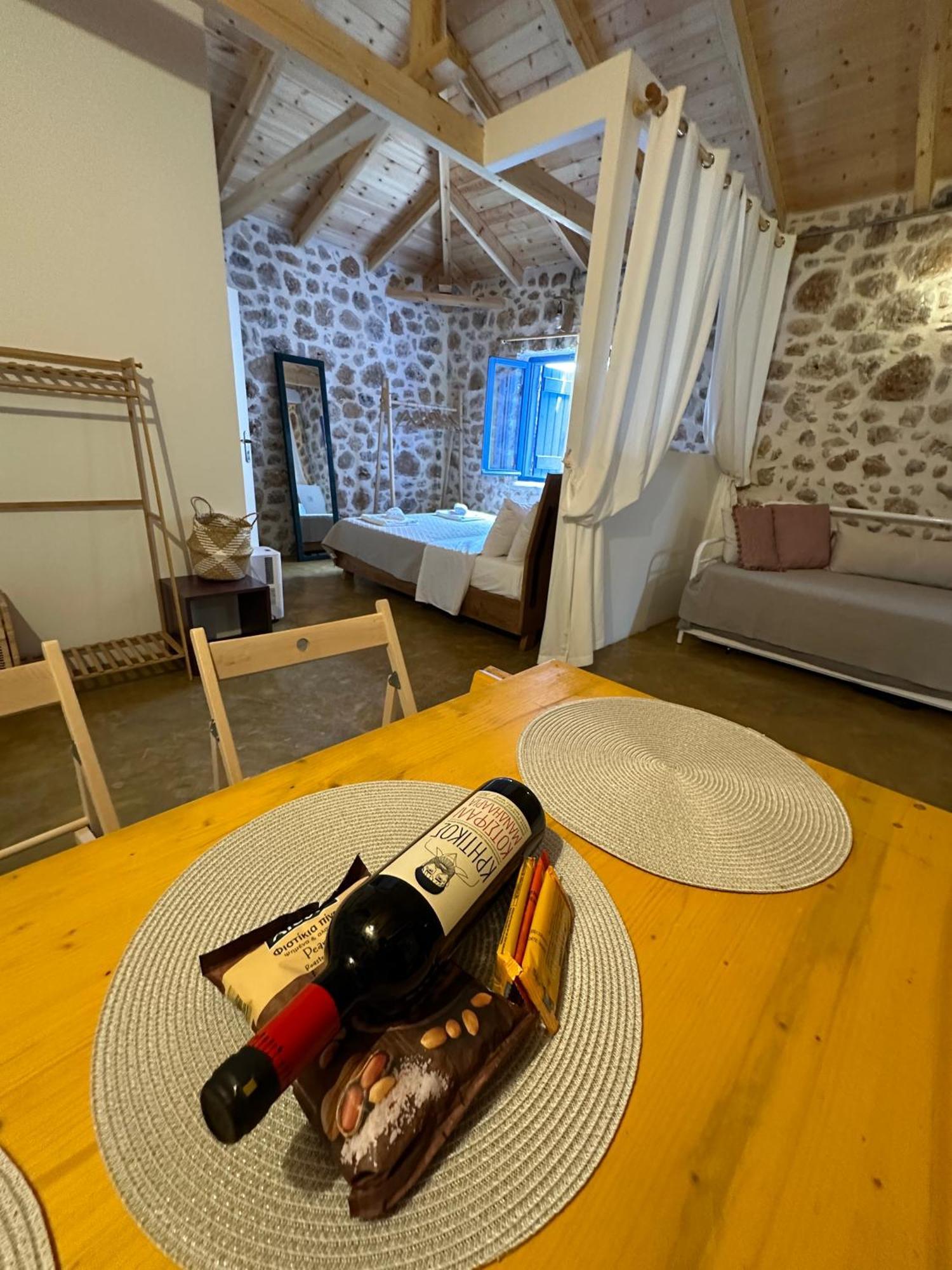 Rocksecret Edge Apartment Kalamata Ngoại thất bức ảnh