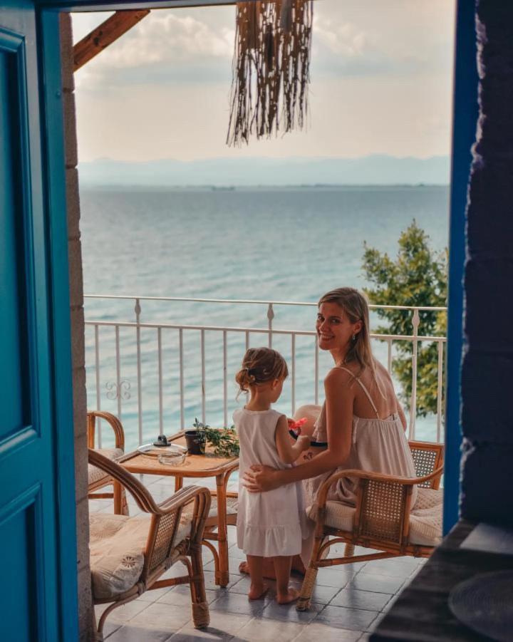Rocksecret Edge Apartment Kalamata Ngoại thất bức ảnh